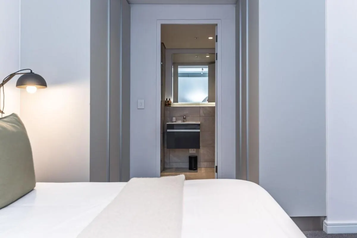 Daire Urban Escape Stylish 18Th Floor & Rooftop Oasis Cape Town