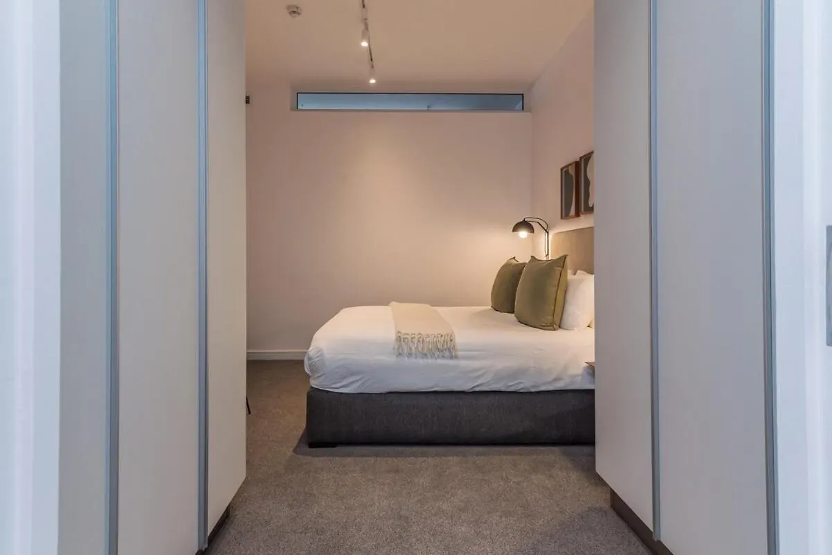 Daire Urban Escape Stylish 18Th Floor & Rooftop Oasis Cape Town Güney Afrika