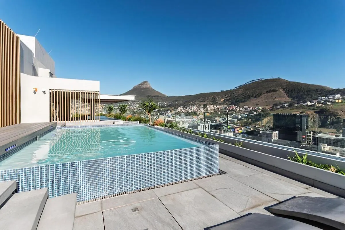 Urban Escape Stylish 18Th Floor & Rooftop Oasis Cape Town Daire